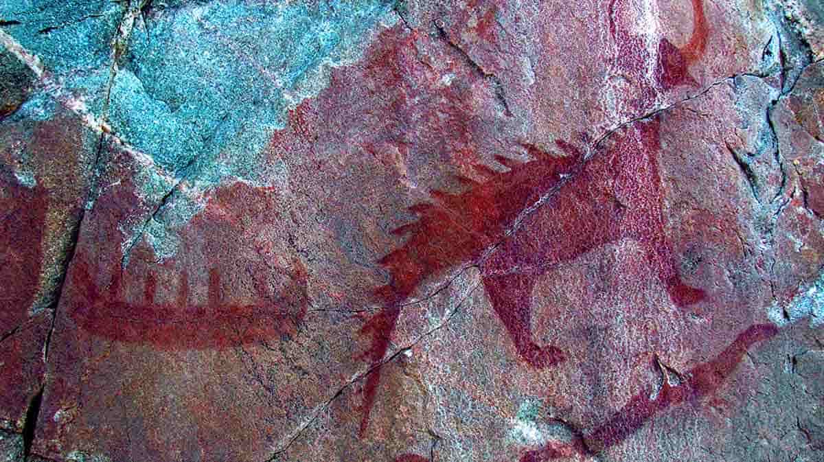 agawa rock panel canoe Mishibijiw